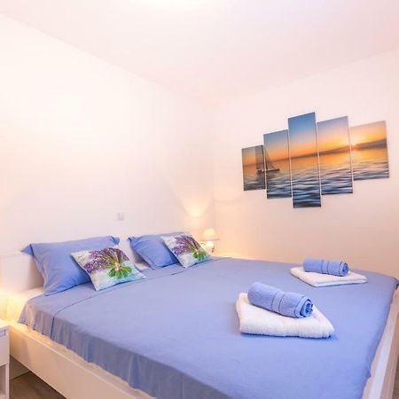 Apartments Gabelic Хвар Экстерьер фото