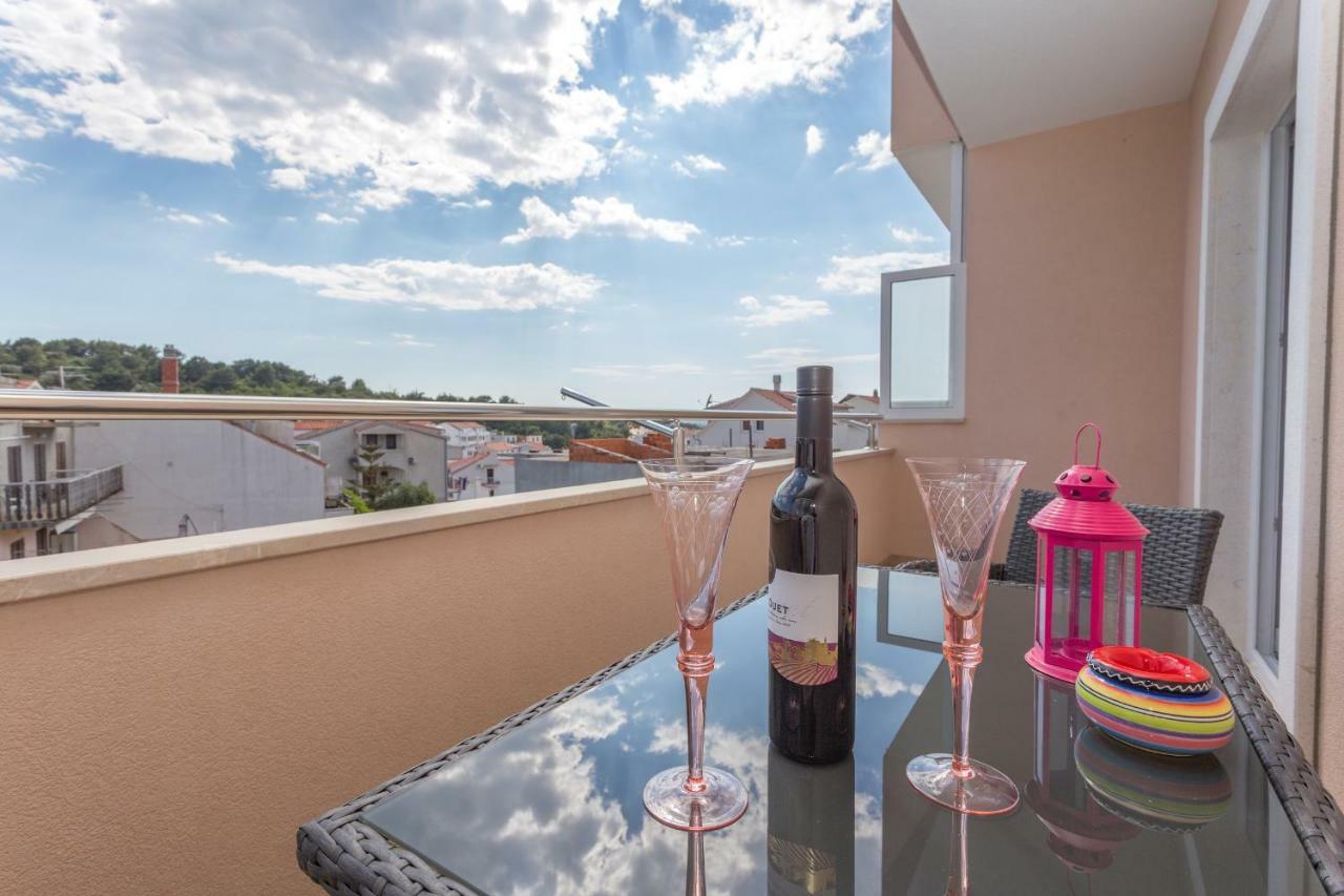 Apartments Gabelic Хвар Экстерьер фото